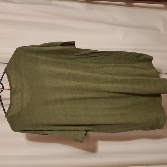 🌷Lularoe tunic - Picture 4 of 4